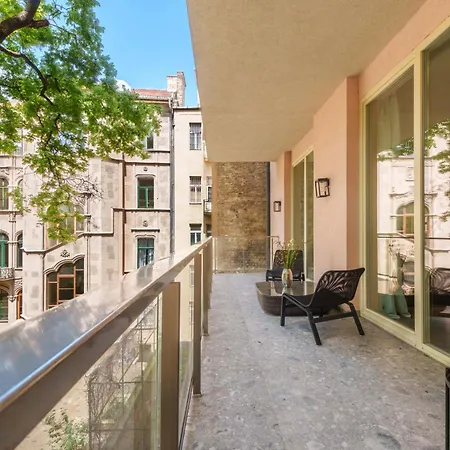 Seasons Lägenhet Budapest